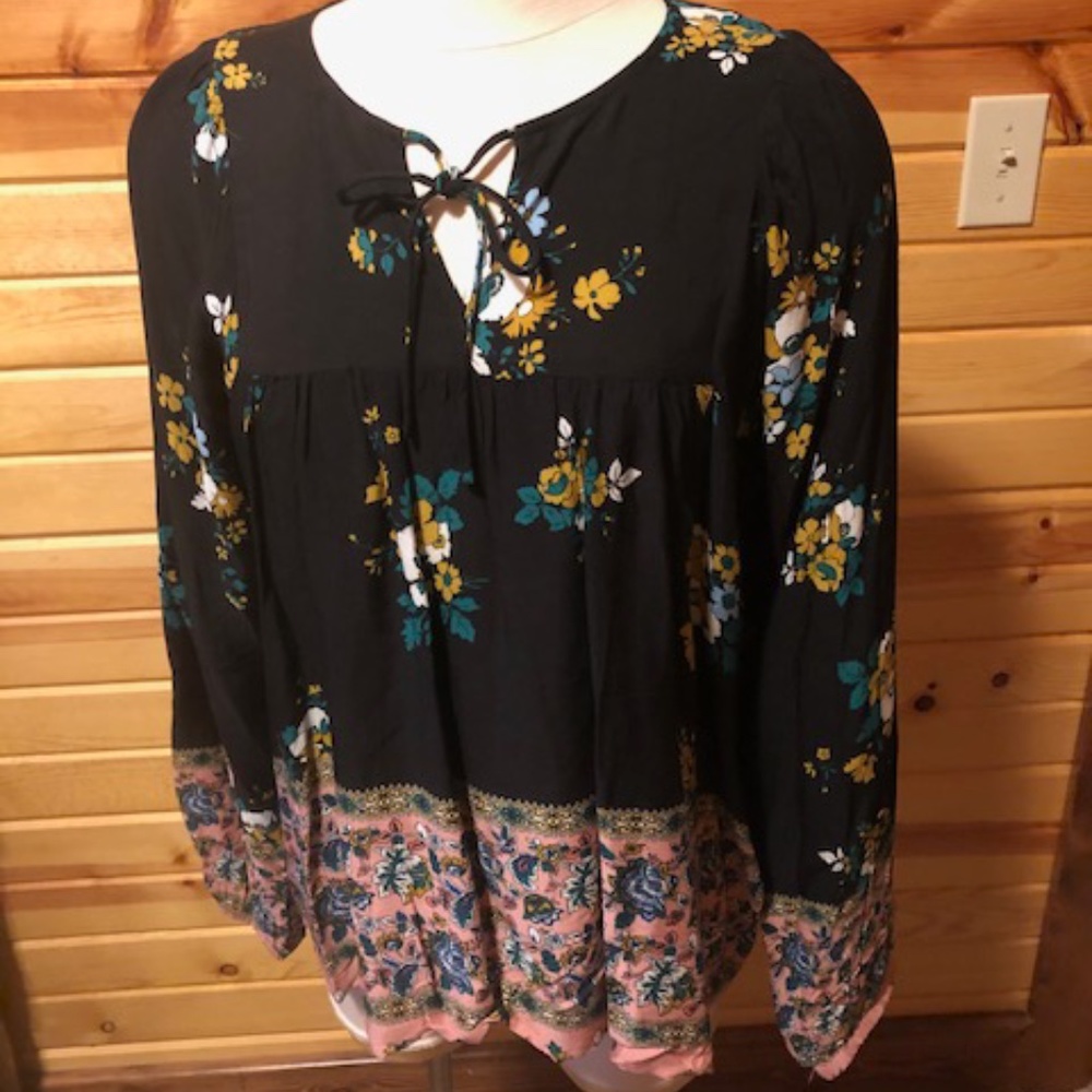 Black Floral Peasant Top